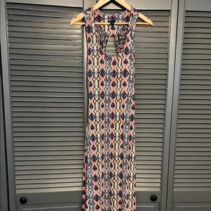 NWOT Plus size maxi dress with built in bra